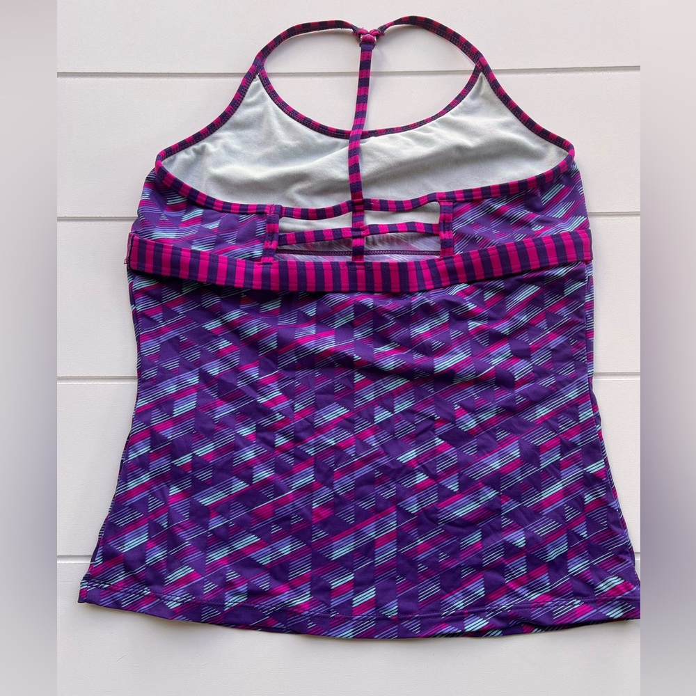 Athleta Girl swim top / tank top - size L/11 - EUC